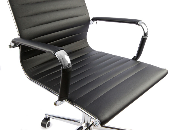 Офисное кресло Calviano ARMANDO черное