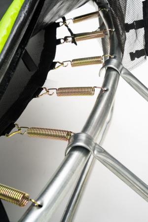 Батут пружинный с защитной сеткой Calviano 374 см - 12ft OUTSIDE master green в интернет-магазине 1MAG.by в Беларуси