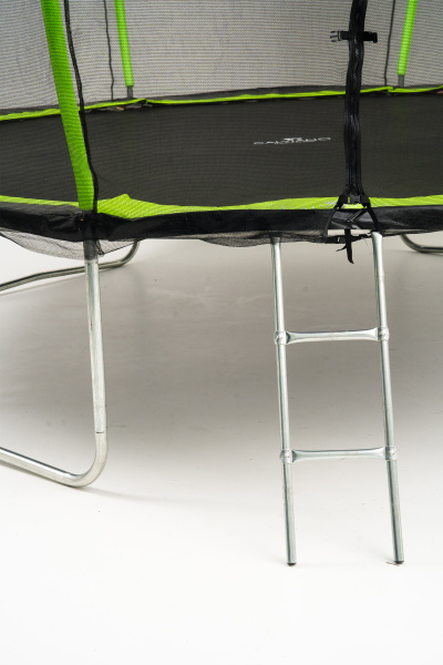 Батут пружинный с защитной сеткой Calviano 374 см - 12ft OUTSIDE master green в интернет-магазине 1MAG.by в Беларуси