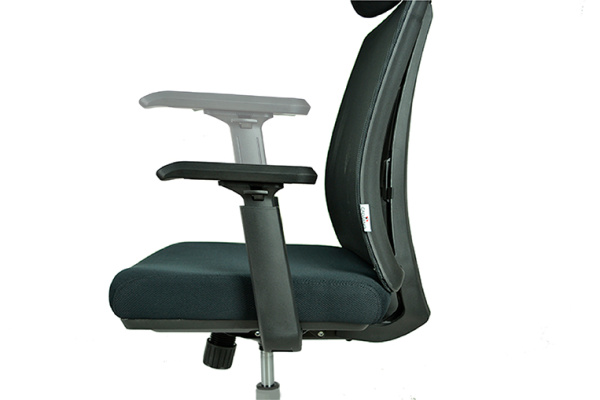 Офисное кресло Calviano FABIO