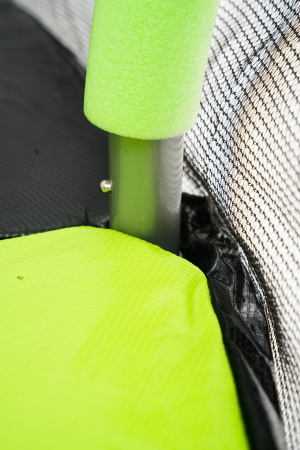 Батут пружинный с защитной сеткой Calviano 252 см - 8ft OUTSIDE master green в интернет-магазине 1MAG.by в Беларуси